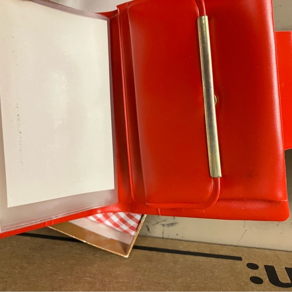 vintage red gingham wallet and key fob junior gift set, apple 🍎. NOS in box - Picture 6 of 10